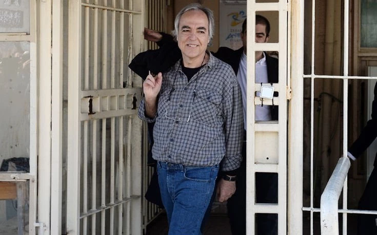 Μπαινοβγαίνουν οι τρομοκράτες στη χώρα – Τι ζήτησε ο Κουφοντίνας
